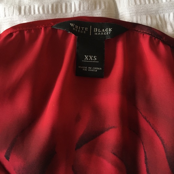 Red rose blouse - Picture 3 of 3